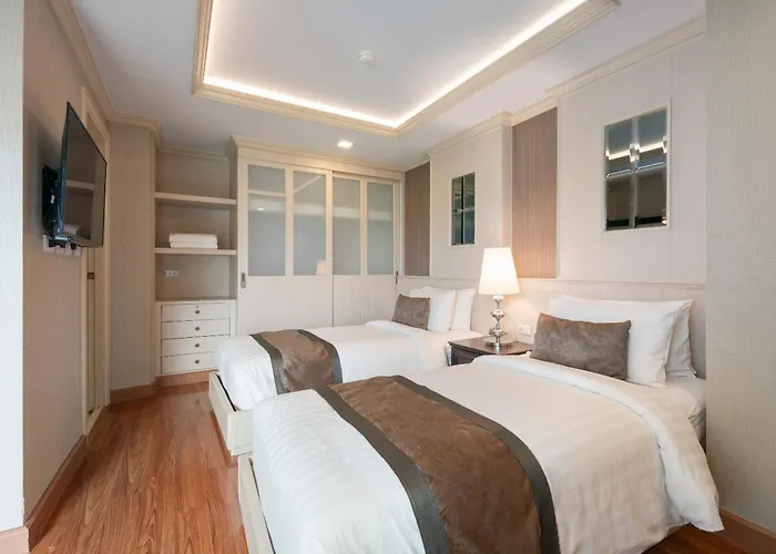 Aspira Hana Executive Thonglor 4* Бангкок