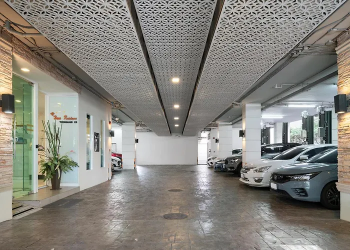 Aspira Hana Executive Thonglor 4* Бангкок
