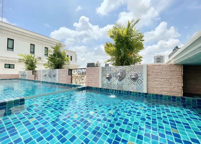 Aspira Hana Executive Thonglor Отель