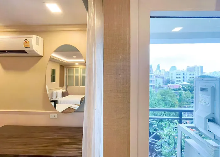 Aspira Hana Executive Thonglor Бангкок