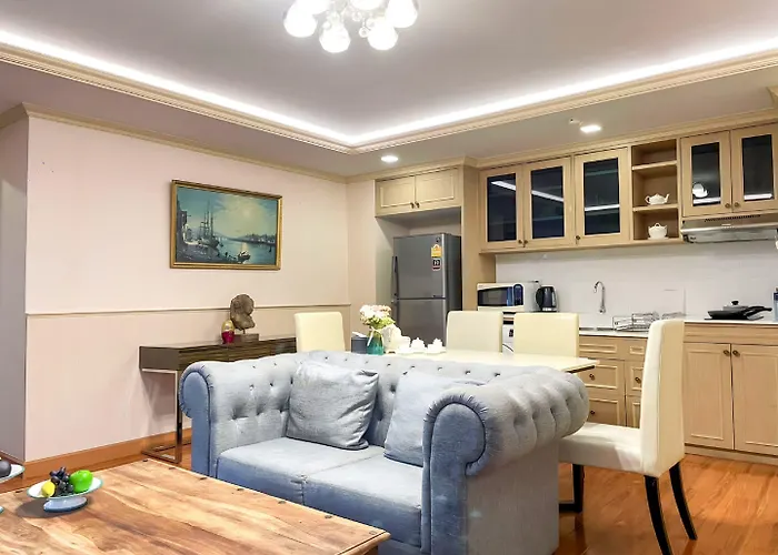 Aspira Hana Executive Thonglor Отель